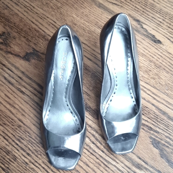 BCBG Women's Ariel Open Toe Pump - Pewter - Size 7 - Picture 2 of 6